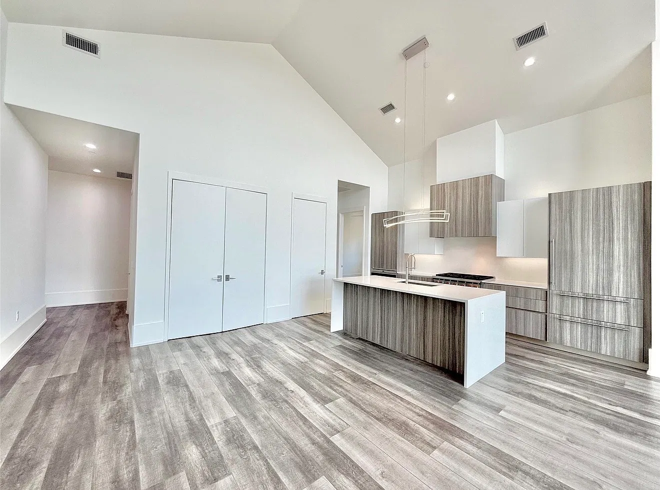 32-3533 Normandy Ave — Photo 2
