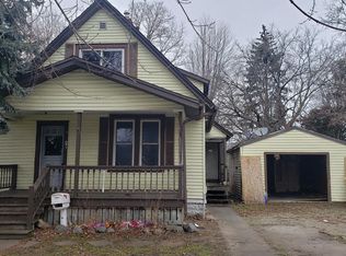 919 Minnie St, Port Huron, MI 48060