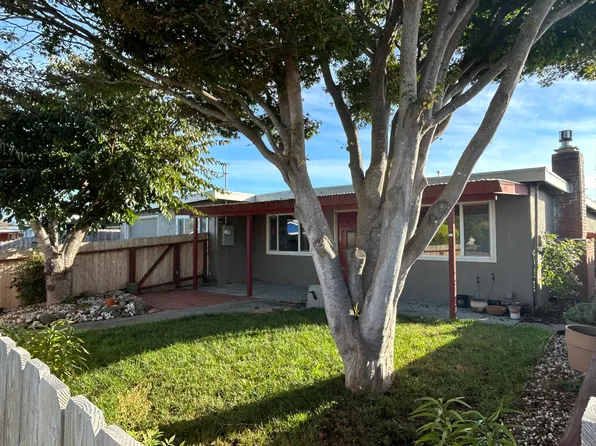 281 Sunnybrook Dr, Fortuna, CA 95540