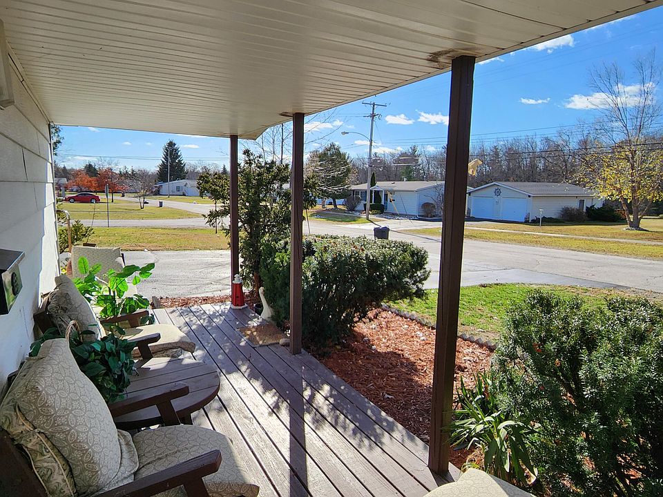 10538 Idaho St, Oscoda, MI 48750 Zillow