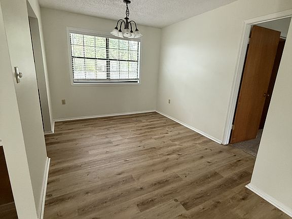 3rd image of 45 Cedar Ave