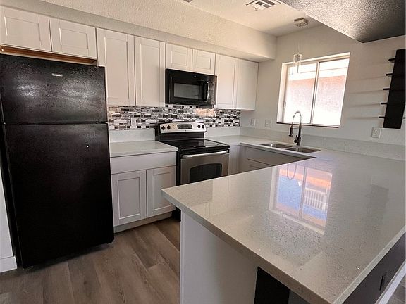 5th image of 6233 Ilanos Ln APT D