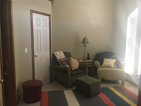 5th image of 3605 SW 127th St