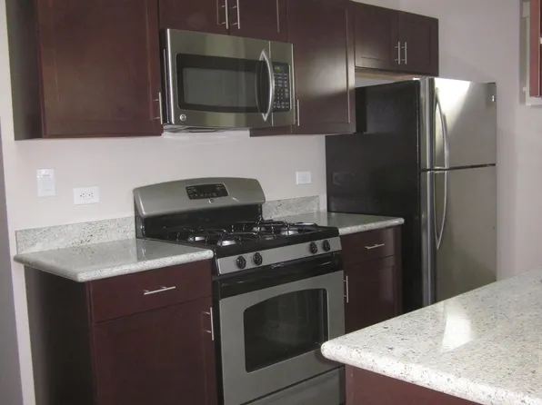395 S Genevieve Ln, San Jose, CA 95128