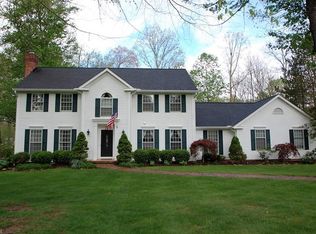 7521 Woodspring Ln, Hudson, OH
