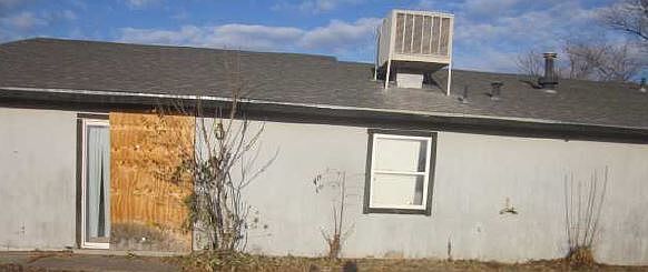 2nd image of 110 Darlene Rd SE