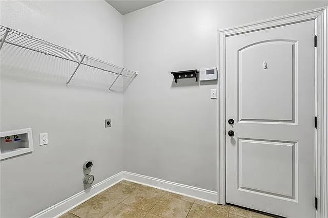 70445 Chambly Ct — Photo 14