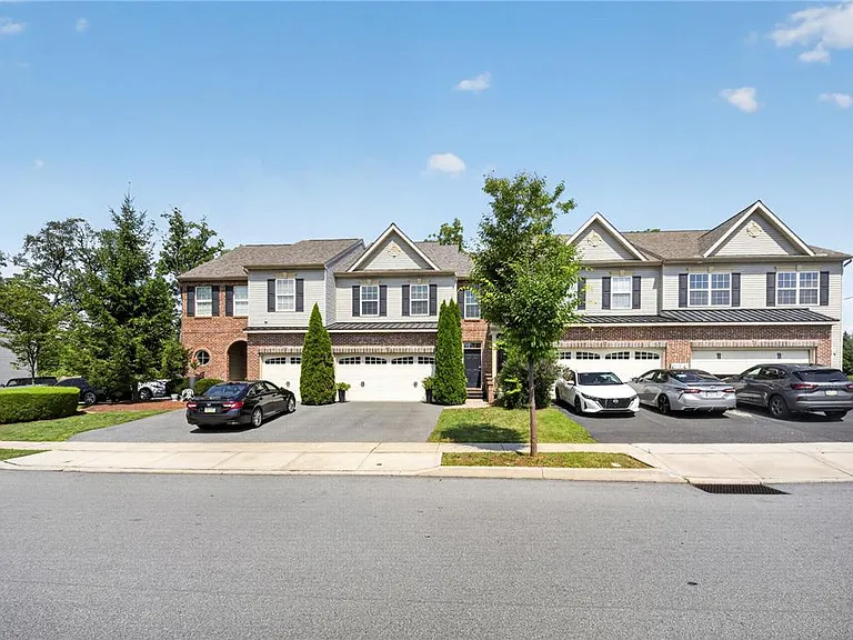 5127 Dogwood Trl — Photo 2