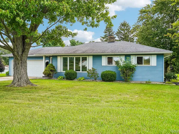 3981 S State Rd, Owosso, MI 48867