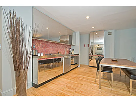 Rented by Corcoran | media 6