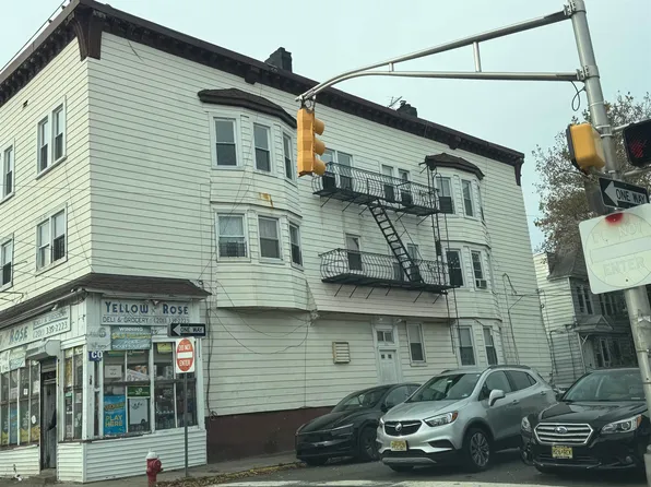 375 Kennedy Boulevard image 17 of 17