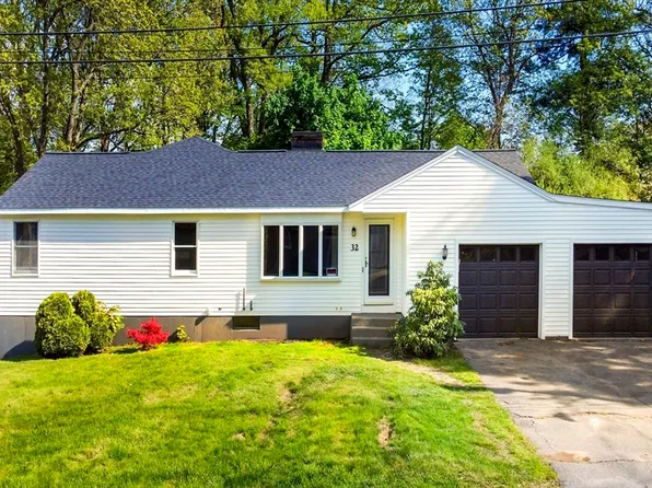 32 Topsfield Cir, Shrewsbury, MA 01545