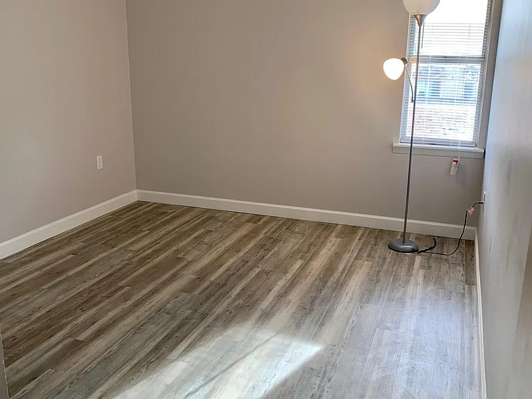 724 Teasel Dr — Photo 11