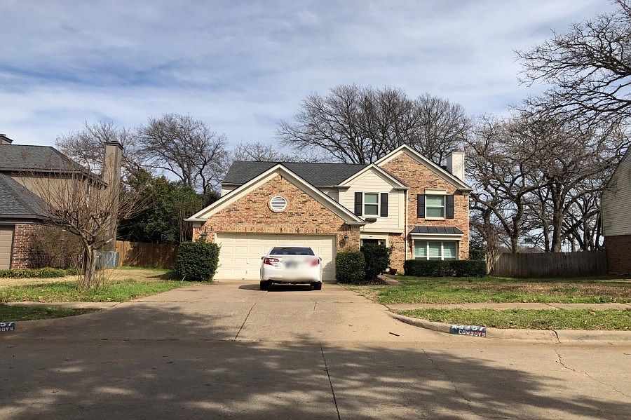 1st image of 4357 Kenwood Dr