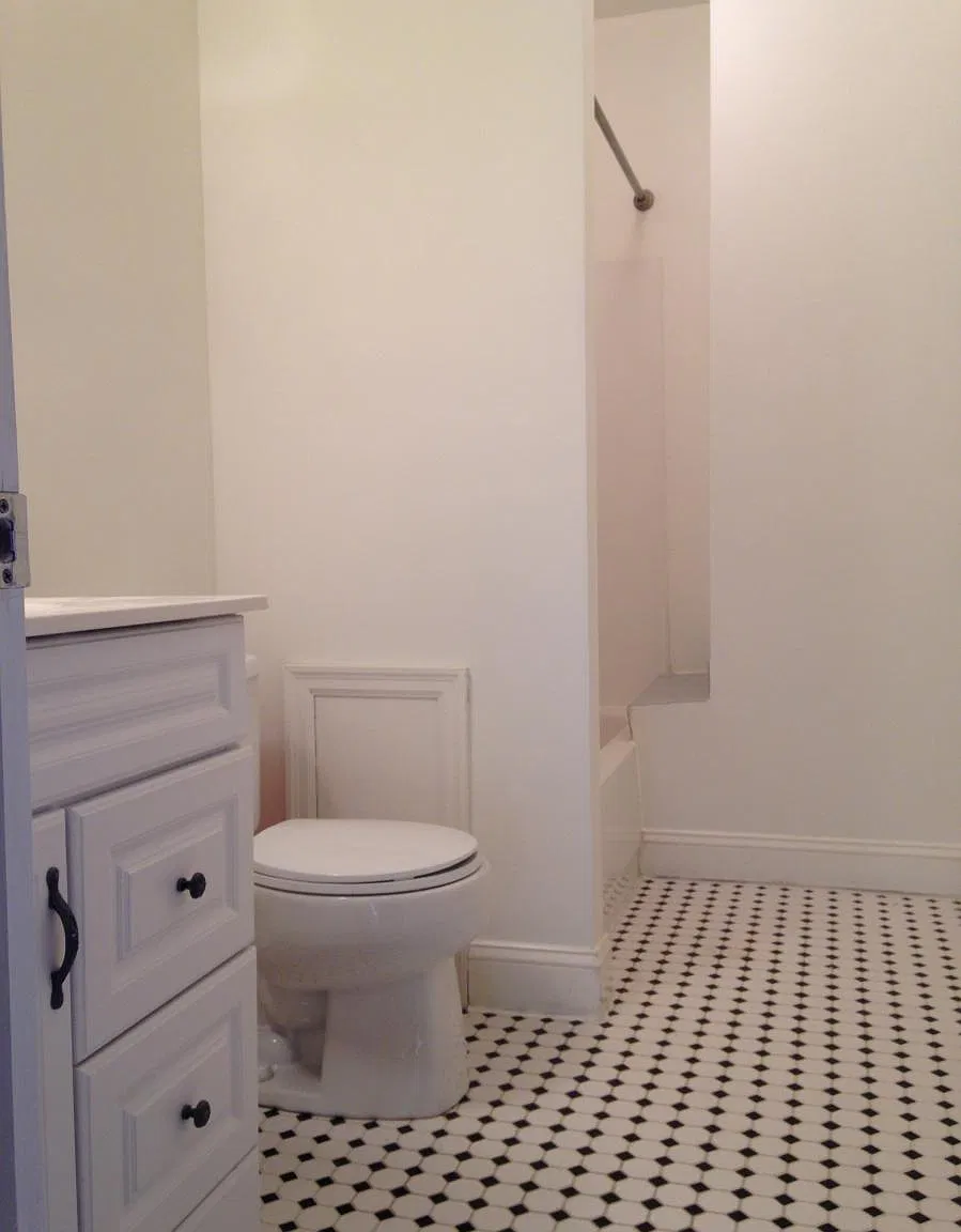 2 bed, 1300 sqft, $2,500 — Photo 4