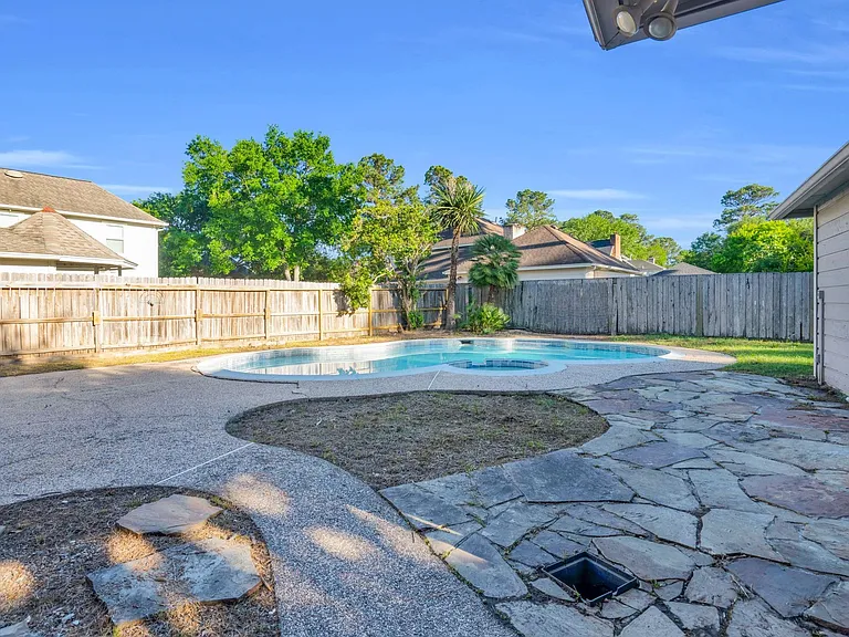 12411 Exbury Ct — Photo 44