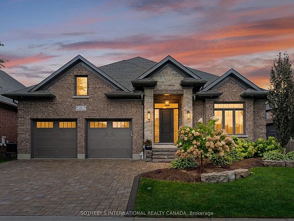 4th image of 15 Langton Dr