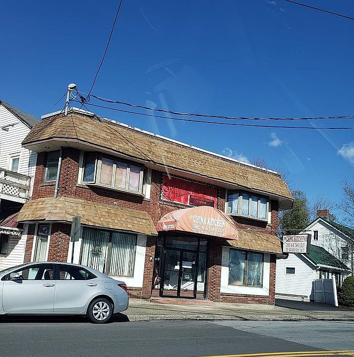 1st image of 6 Wallkill Ave