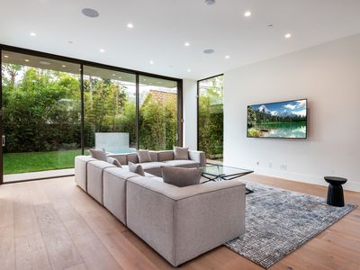 6132 Maryland Dr, Los Angeles, CA, 90048