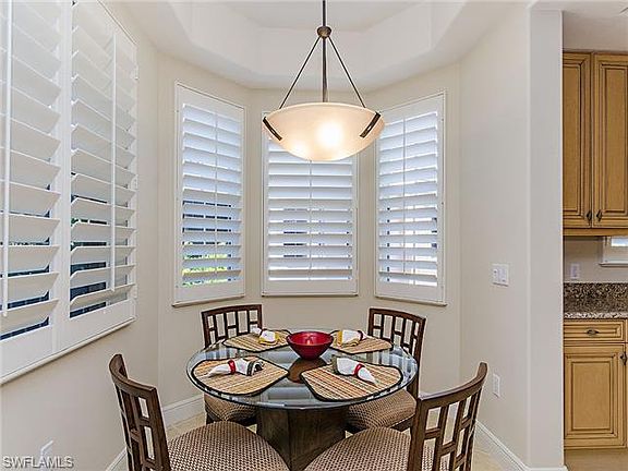 4th image of 533 Avellino Isles Cir APT 32202