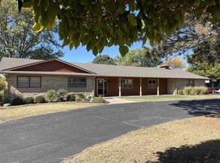 1301 S Seville Ave, Wichita, KS 67209
