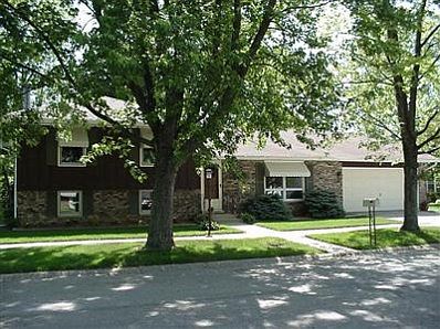 1st image of 241 N Brandt Pl