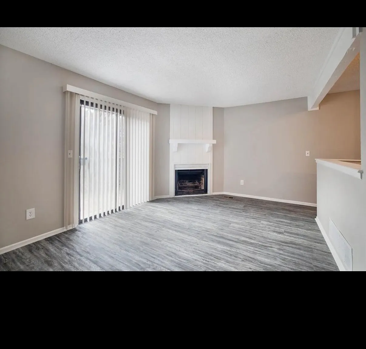 3 bed, 1500 sqft, $1,790 — Photo 1