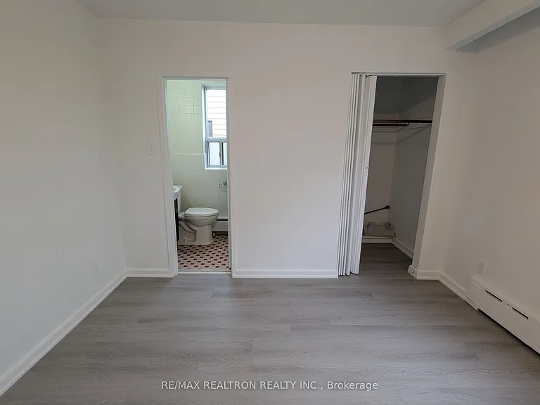 40 Meadowbrook Rd #4 — Photo 7