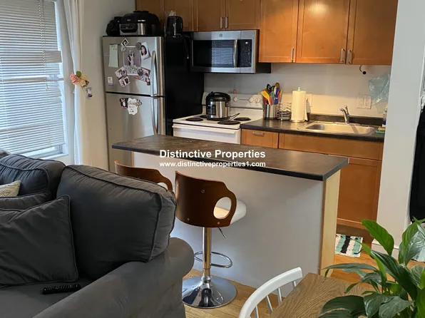 (undisclosed Address), Arlington, MA 02476