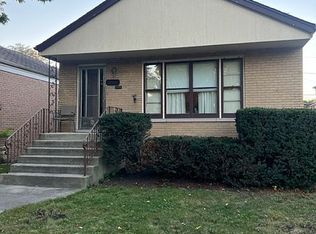 10346 S Whipple St, Chicago, IL