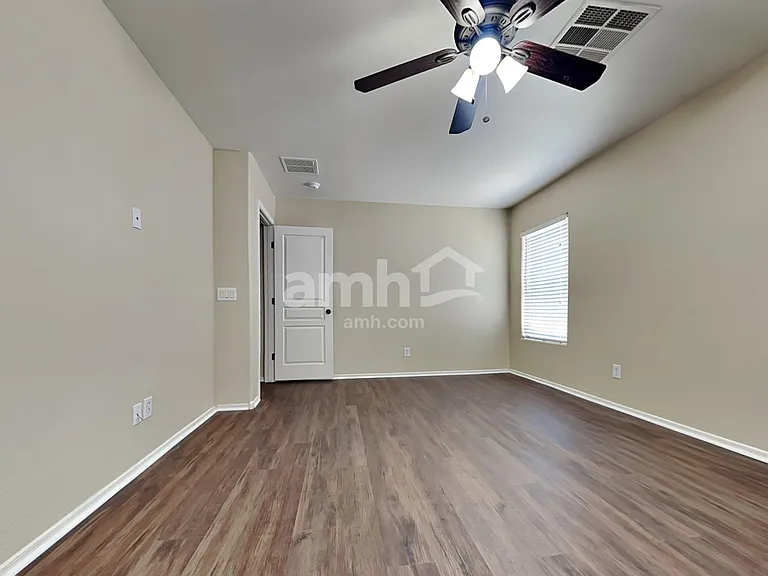 3774 E Santa Fe Ln — Photo 13