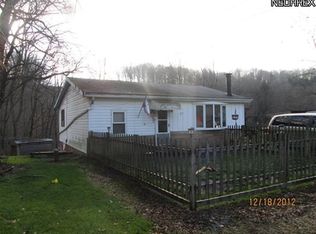 7829 Saint Jacobs Logtown Rd, Lisbon, OH 44432