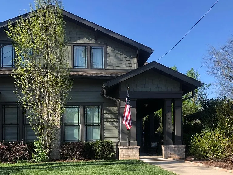 1607B Douglas Ave — Photo 1