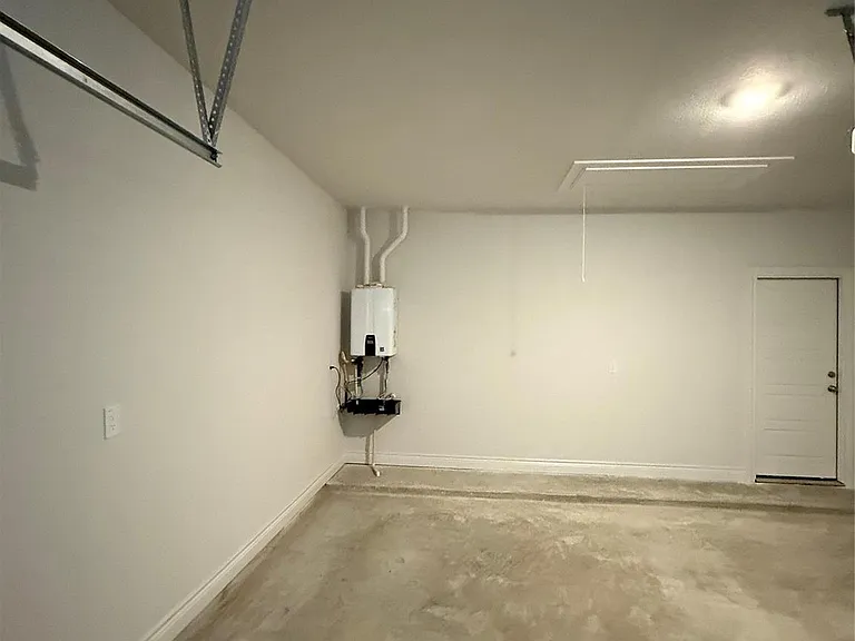 11910 Wisteria Meadows Dr — Photo 17