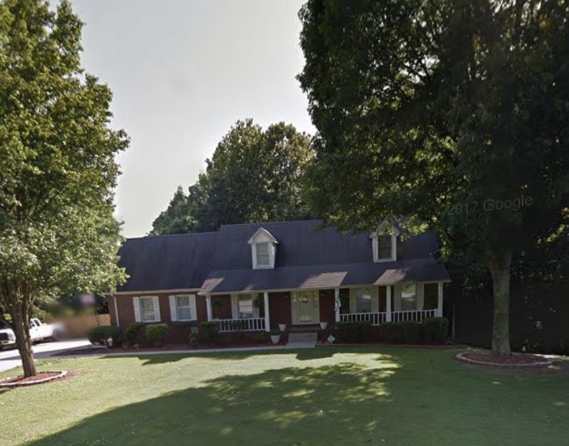 1st image of 2260 Wildwood Dr