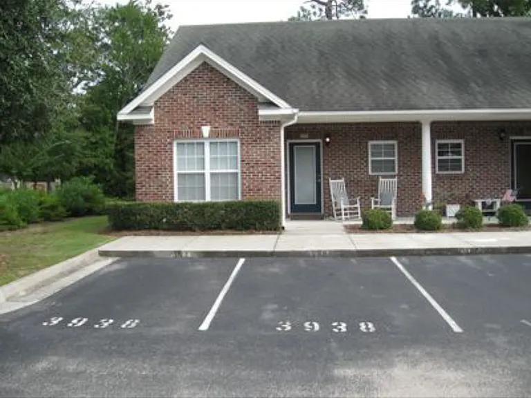 3938 Spicetree Dr — Photo 17