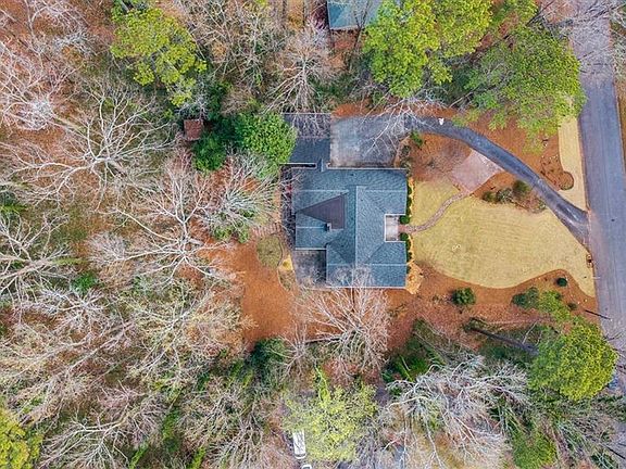 4th image of 5498 Smoke Rise Dr