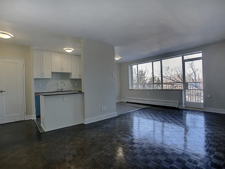 806 Kennedy Rd — Photo 40