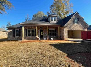 139 Silverside Dr, Perry, GA 31069