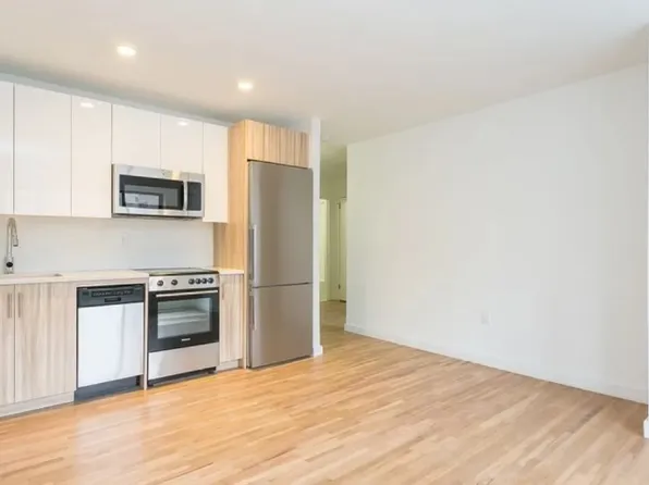 345 W 30th St APT 9B, New York, NY 10001