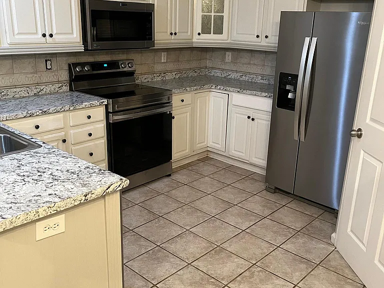 1601 Deer Valley Dr — Photo 11