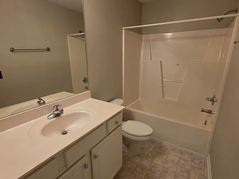 5028 Bartholomews Ln — Photo 13
