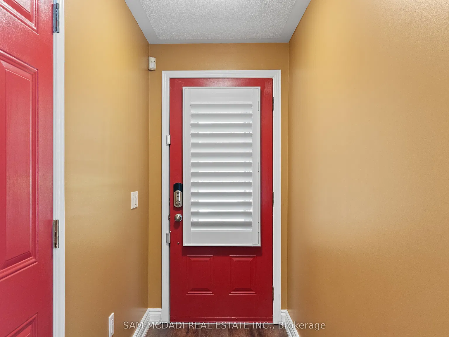 3 bed, $3,300 — Photo 3