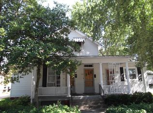 1007 N Prairie St, Bloomington, IL 61701