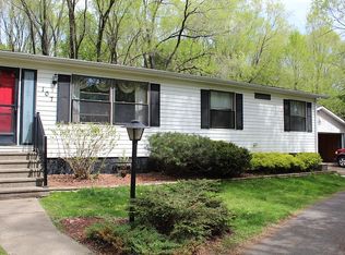 107 Riverside Ter, Cannon Falls, MN 55009