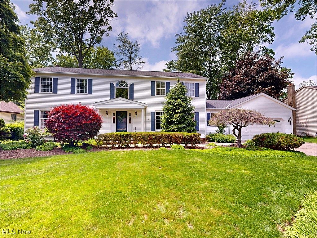 462 Lowell Dr, Highland Heights, OH 44143 | Zillow