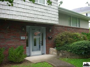 1624 Holderby Rd, Huntington, WV 25701