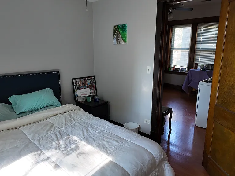 2200 W Cortez St #1R — Photo 8