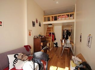 319 W 30th St #3F, New York, NY 10001