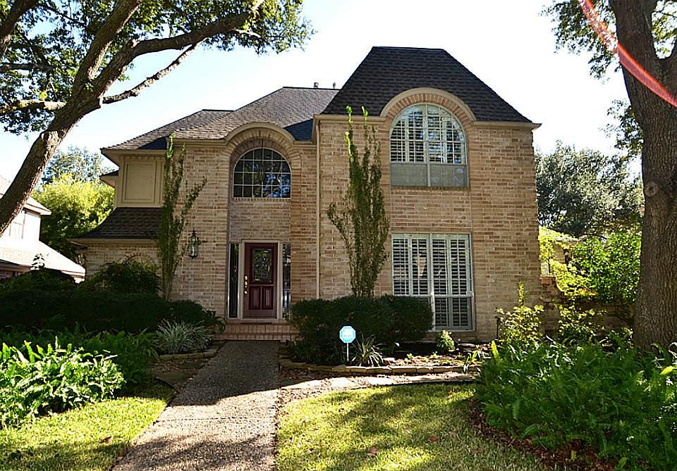 1st image of 4018 Rosebank Dr